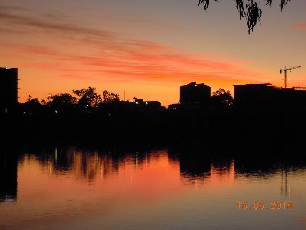 Riverside Tourist Park Hotel Rockhampton Kültér fotó